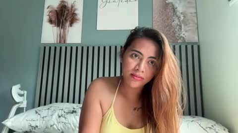 Snapshot of katiefrox_ chatting on November 4, 2025, 1:05 am katiefrox online show from November 4, 2025, 1:05 am