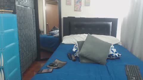 katie online show from January 28, 2025, 1:59 pm