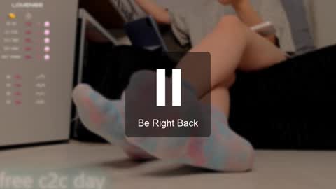 Snapshot of katiewoww chatting on December 6, 2024, 12:49 pm Miss Katie online show from December 6, 2024, 12:49 pm