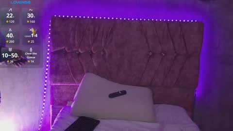Snapshot of katiie_m chatting on July 3, 2026, 7:59 am Katie online show from July 3, 2026, 7:59 am