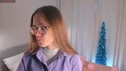 Scarlett online show from December 19, 2025, 8:32 am