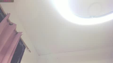 Snapshot of katitaluxury_hot chatting on June 11, 2026, 1:27 am katitaluxury_hot online show from June 11, 2026, 1:27 am