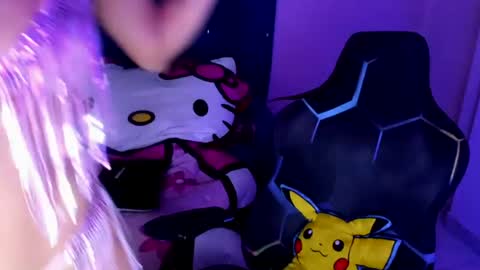 Snapshot of katiuska_doll_squirt chatting on June 21, 2026, 12:30 pm katiuska_doll_squirt online show from June 21, 2026, 12:30 pm