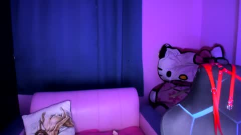Snapshot of katiuska_doll_squirt chatting on June 30, 2026, 12:28 pm katiuska_doll_squirt online show from June 30, 2026, 12:28 pm