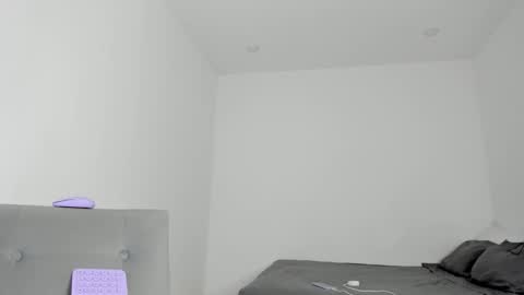 Follow me on instagram and twitter as correaktnees online show from March 4, 2025, 10:13 am