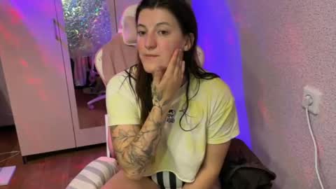   naked in pvt show 100 tk online show from March 24, 2026, 8:36 pm