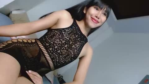 katrina_foxxx online show from October 14, 2025, 10:43 pm