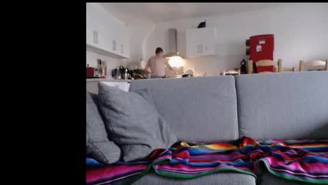 demyx online show from September 14, 2025, 6:56 am