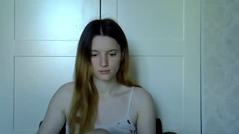 Snapshot of katte_light chatting on June 25, 2026, 5:12 am katte light online show from June 25, 2026, 5:12 am