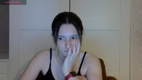 Snapshot of katte_light chatting on July 5, 2026, 2:24 pm katte light online show from July 5, 2026, 2:24 pm