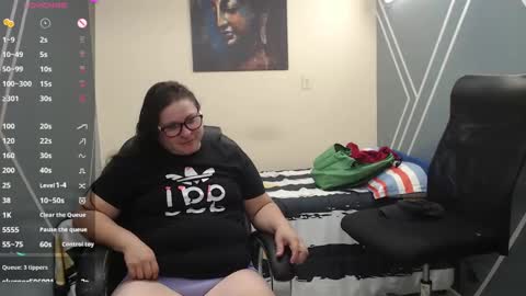 Snapshot of katty_findom_ chatting on February 13, 2025, 12:43 pm katty online show from February 13, 2025, 12:43 pm