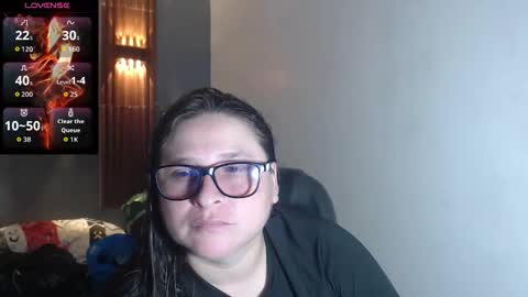 Snapshot of katty_findom_ chatting on October 7, 2025, 12:57 pm katty online show from October 7, 2025, 12:57 pm