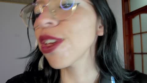 Katty online show from December 5, 2024, 8:00 pm