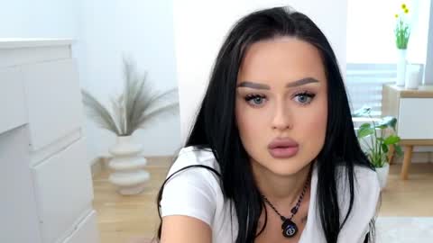 Snapshot of katty_pery chatting on May 2, 2026, 2:11 pm Katty Perry online show from May 2, 2026, 2:11 pm