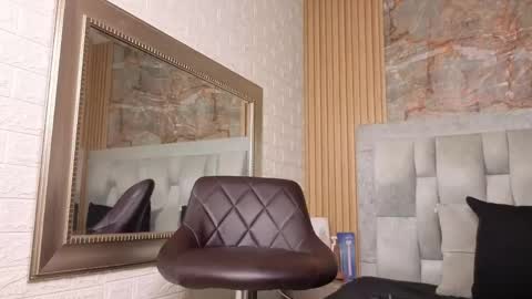 Snapshot of katty_roose2 chatting on May 20, 2026, 8:15 pm Katty online show from May 20, 2026, 8:15 pm