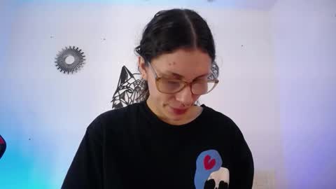 Katy Van online show from November 5, 2025, 8:42 pm