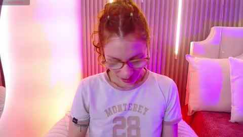 Katy Van online show from February 17, 2026, 8:37 pm