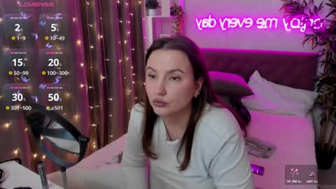 Kate online show from February 20, 2025, 7:12 am