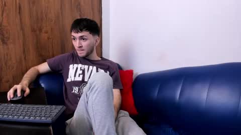 kavencastro online show from May 28, 2026, 2:20 am