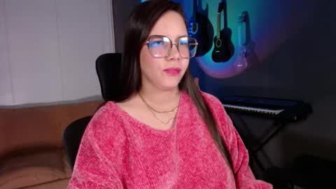 Kay online show from December 3, 2025, 6:10 am