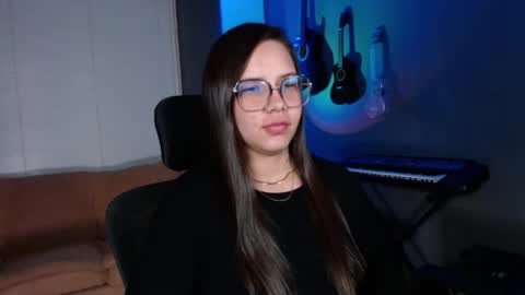 Kay online show from March 9, 2026, 11:53 pm