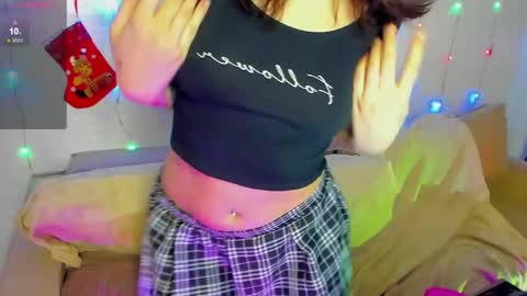 Snapshot of kaycyy_blunt chatting on December 31, 2024, 8:04 am kaycyy_blunt online show from December 31, 2024, 8:04 am