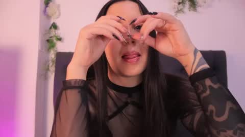 Snapshot of kaylee_lee chatting on July 2, 2026, 3:56 am kaylee_lee online show from July 2, 2026, 3:56 am