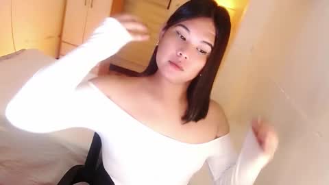 Snapshot of kayleepinay chatting on October 1, 2025, 6:14 pm Y O U R F U T U R E K A Y L E E online show from October 1, 2025, 6:14 pm
