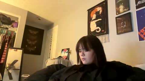 Snapshot of kearianwat chatting on May 26, 2026, 4:19 am kearianwat online show from May 26, 2026, 4:19 am