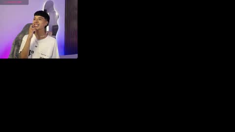 Snapshot of keen_nico chatting on April 2, 2026, 12:36 pm nico online show from April 2, 2026, 12:36 pm