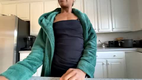 Keephimcum69me online show from January 12, 2025, 3:03 pm