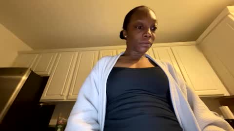 Snapshot of keephimcum69me chatting on May 10, 2026, 7:46 am Keephimcum69me online show from May 10, 2026, 7:46 am