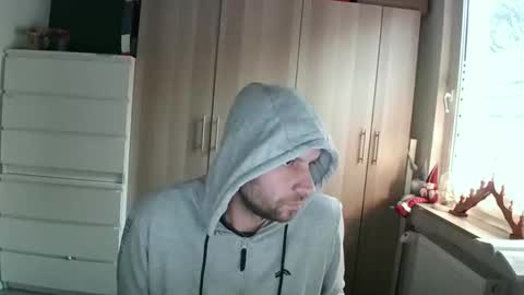 MargieKeith online show from November 30, 2025, 9:02 am