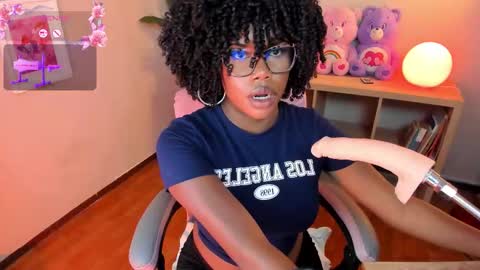 Kehlannis online show from February 23, 2026, 7:44 pm