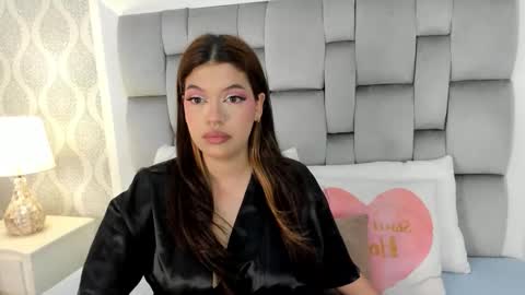 Keiira Fox online show from March 29, 2026, 11:32 am