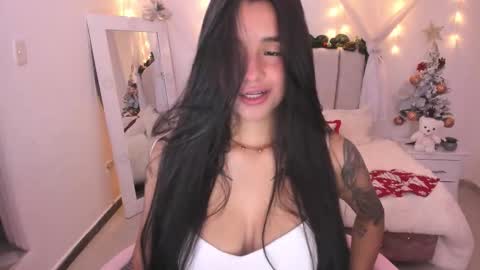 Daniela online show from November 19, 2025, 8:20 pm