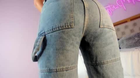 Keily online show from March 15, 2026, 11:27 am