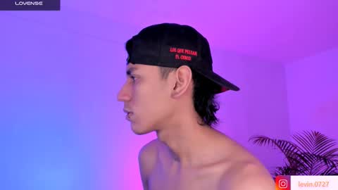 Alejandro Gonzalez online show from October 30, 2025, 7:54 am