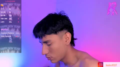 Alejandro Gonzalez online show from December 19, 2025, 3:35 am