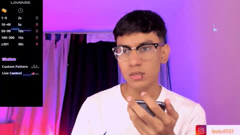 Alejandro Gonzalez online show from February 22, 2026, 2:13 am