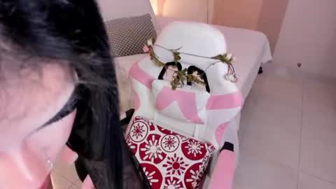 Snapshot of keira_angel_ chatting on July 16, 2026, 5:46 am Keira Angel online show from July 16, 2026, 5:46 am
