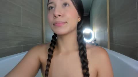 Snapshot of keiry_gonzalez23_aws chatting on October 8, 2025, 1:14 am keiry_gonzalez23_aws online show from October 8, 2025, 1:14 am