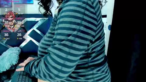 keitch_cute online show from October 16, 2025, 2:40 pm