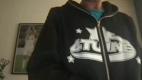 kelkun2828 online show from September 25, 2025, 8:23 pm