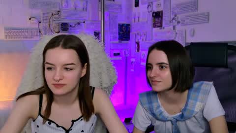 kelliebanshe online show from April 28, 2026, 5:01 am