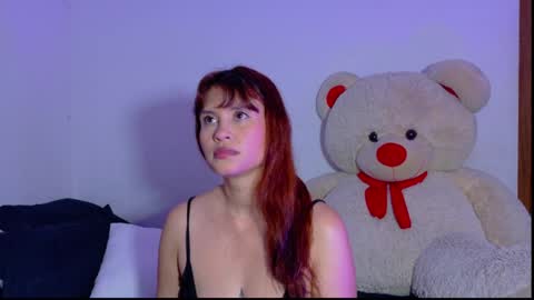 Snapshot of kelly_richardson1 chatting on April 17, 2026, 10:57 pm elena online show from April 17, 2026, 10:57 pm
