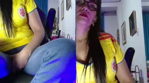 Snapshot of kelly_squirting chatting on June 24, 2026, 4:22 am KELLY online show from June 24, 2026, 4:22 am