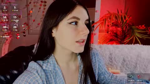 Kelly online show from February 18, 2026, 3:52 pm