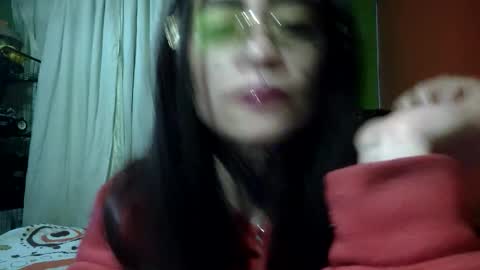 Snapshot of kellyandkataleya chatting on May 22, 2026, 11:32 pm kelly kata Lovense is on PVT ALWAYS OPEN online show from May 22, 2026, 11:32 pm