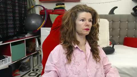 Snapshot of kellynumber chatting on February 1, 2025, 8:08 am kelly online show from February 1, 2025, 8:08 am